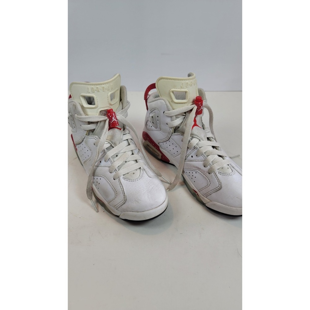 Nike Air Jordan 6 Retro GS 'Red Oreo' 2022  384665-162  Youth Size‎ 3.5Y